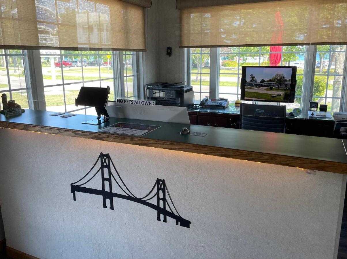 Lighthouse View Motel Mackinaw City Dış mekan fotoğraf